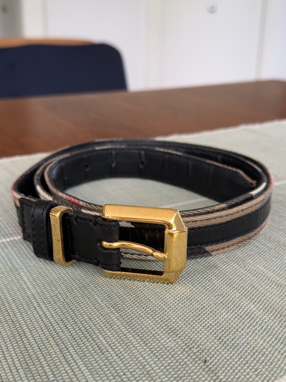 Burberry Nova Check Canvas and Leather Women’s Belt 44/110